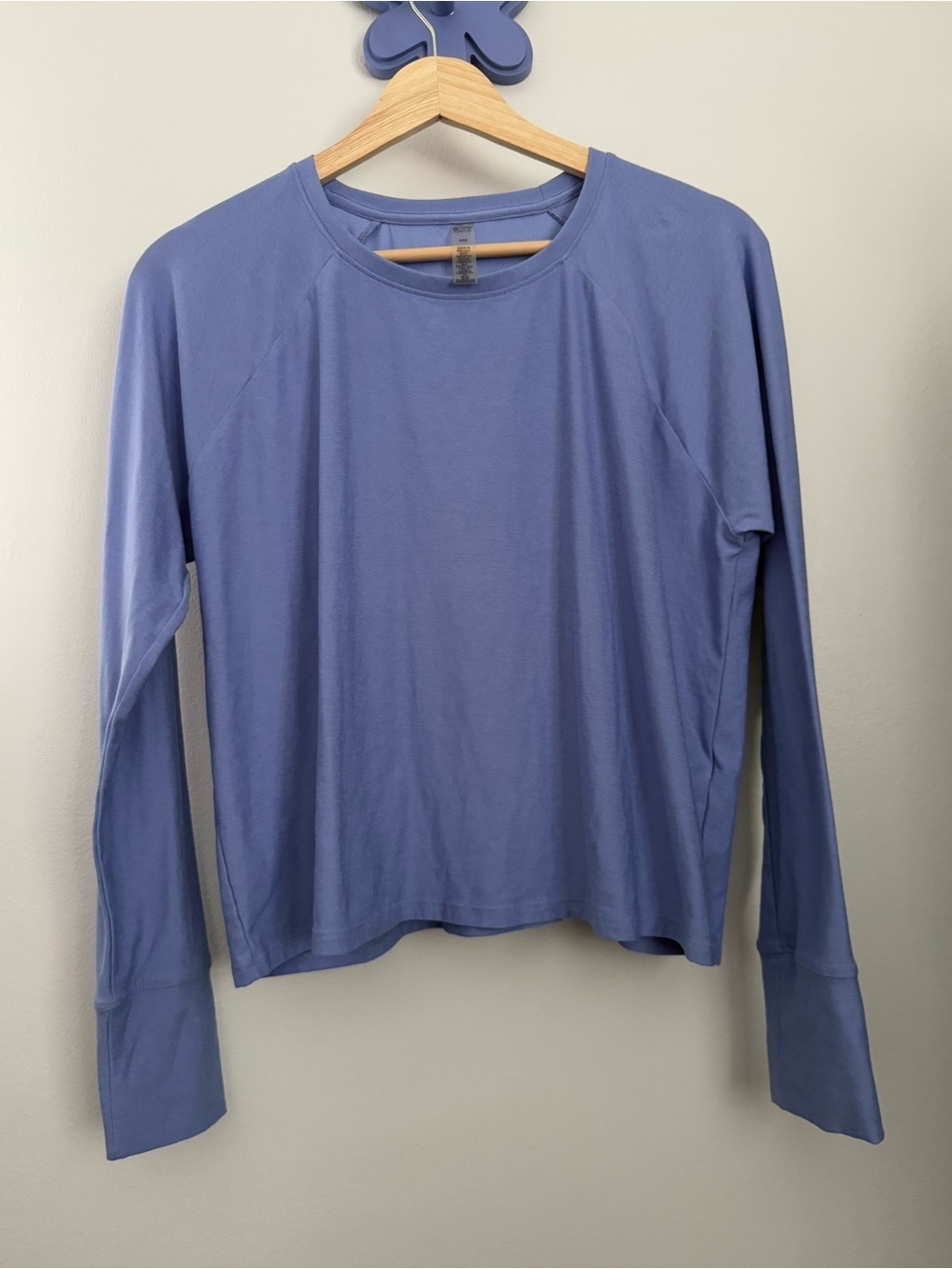 Beyond Yoga Small Featherweight Long Sleeve Periwinkle Heather Purple Outdoor